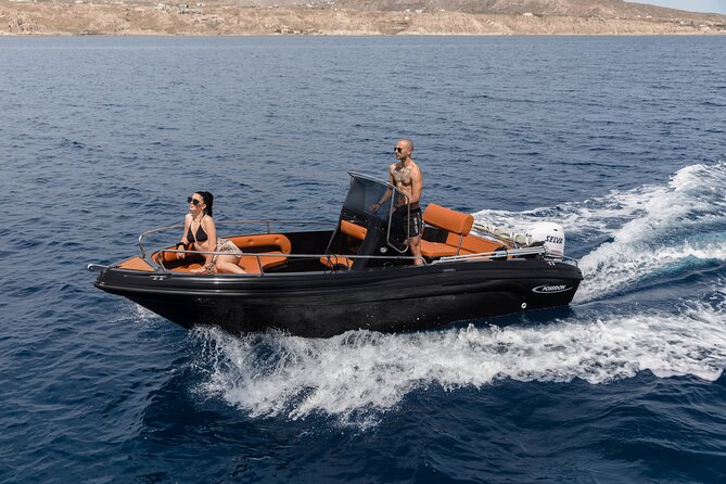 Boat Rental in Santorini License Free - What the boat carries for safety and comfort