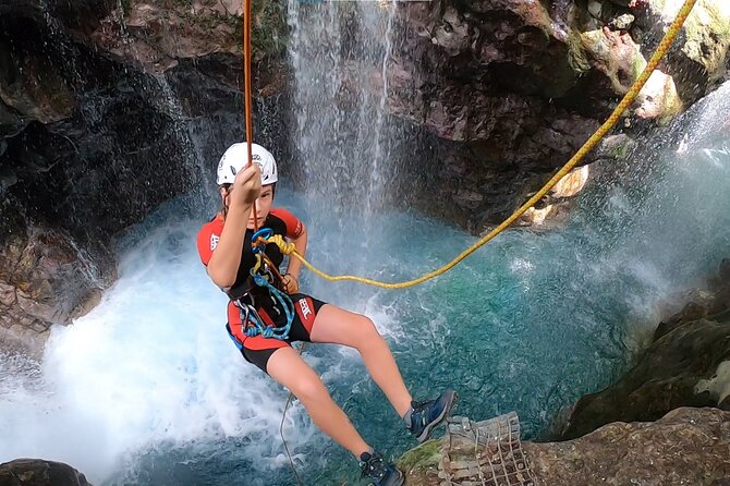 Canyoning in the water - Kourtaliotiko Gorge - The safety briefing makes this suitable for beginners