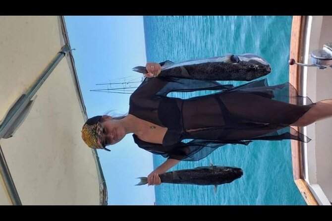 Captain Manolis Fishing with barbecue on the boat - Bottom fishing and help from the crew