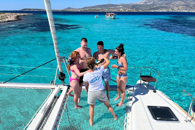Catamaran Semi Cruise Paros Antiparos includes Food and Drinks - Leaving Parikia and finding the best seat