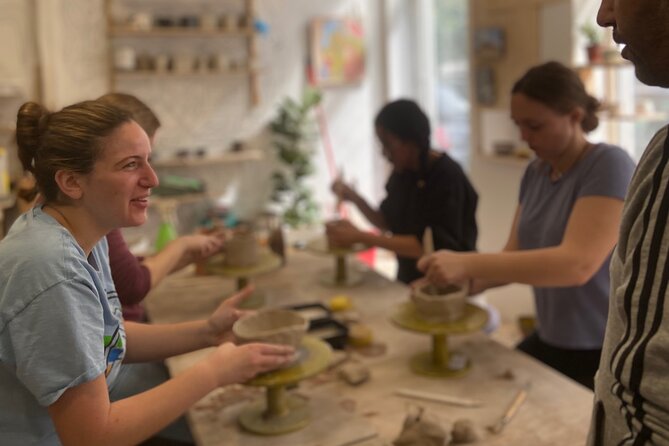 Ceramic and Pottery Creative Workshop with Two Local Artists - A calm choice for families and first-time makers