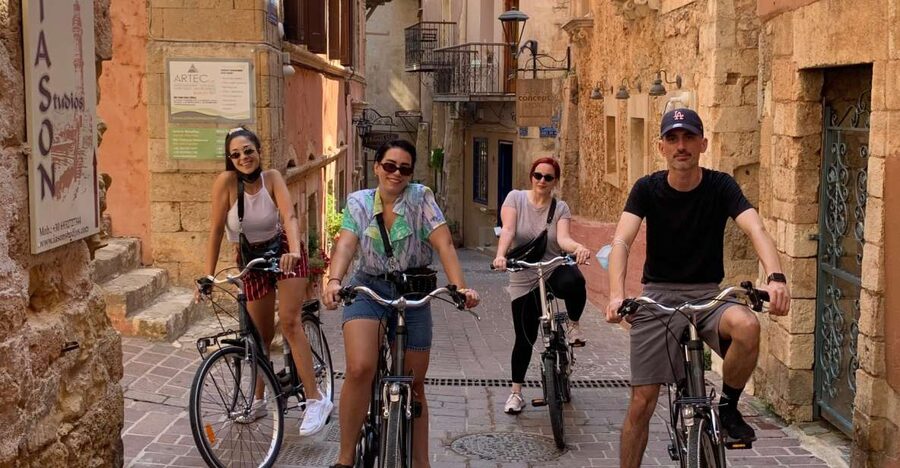 Chania: City Highlights Small Group Bike Tour - Why a bike is smart in Chania’s old town