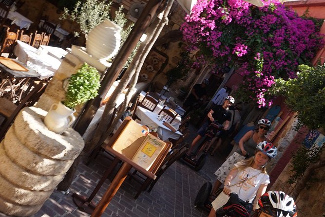 Chania Old City Discovery - Etz Hayyim Synagogue and the narrow old-town lanes