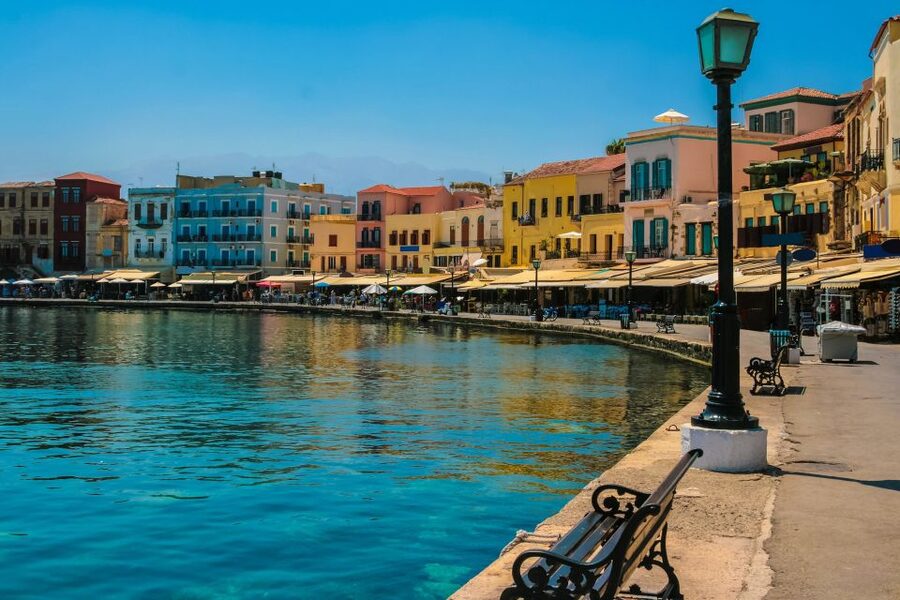Chania: Semi-Submarine Boat Underwater Experience - Finding fish and the chance of a turtle