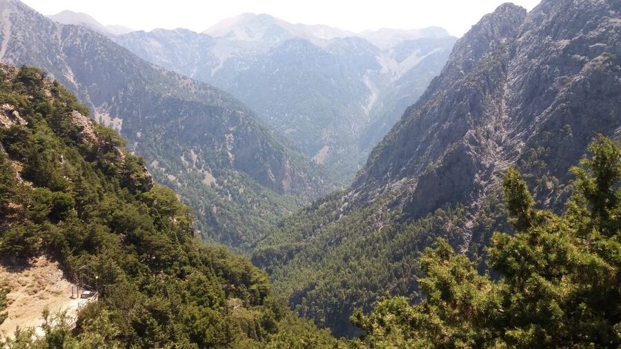 Chania: White Mountains Safari Tour with Lunch and Tastings - The ride back shows Crete in fast motion