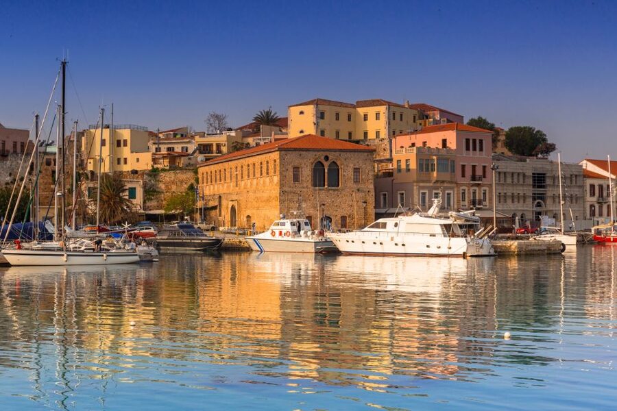 Chania: Wine, Food, and Sunset Tour with 3-Course Dinner - Back streets, workshops, and local shopping
