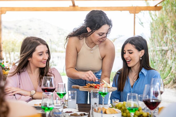 Citron Tasting and Distillery 1-Hour Guided Tour in Naxos - How much time should you allow?