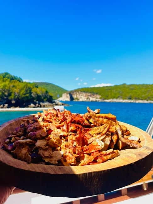 Corfu: Blue Lagoon and Cave Cruise with Drinks and Lunch - Why the small boat matters on this Corfu cruise