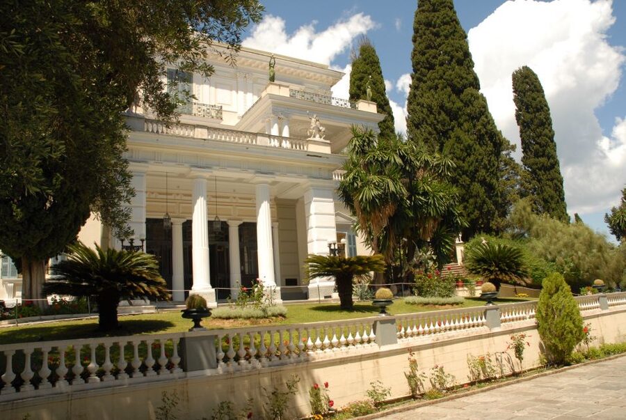 Corfu: Customized Private Tour - Food stops that add local character