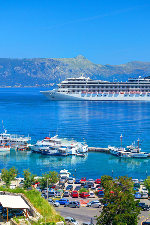 Corfu: Paleokastritsa Beach and Old Town Bus Shore Excursion - Ninety minutes in the pedestrian Old Town