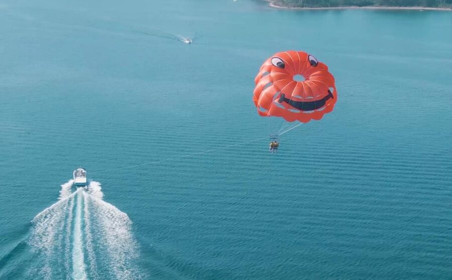 Corfu: Parasailing Adventure Near Corfu Town - The five-minute speedboat ride
