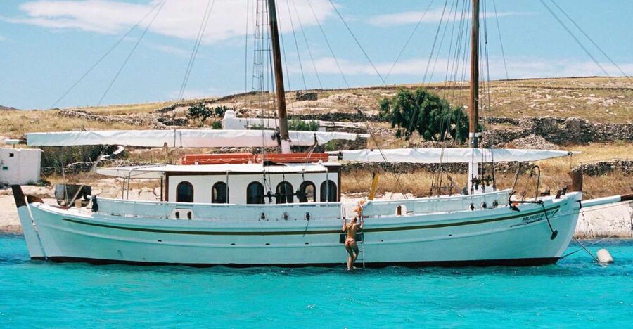 Corfu Town: Full-Day Cruise with Lunch, Drinks & Swim Stops - Cruising past Kouloura and Corfu’s private side