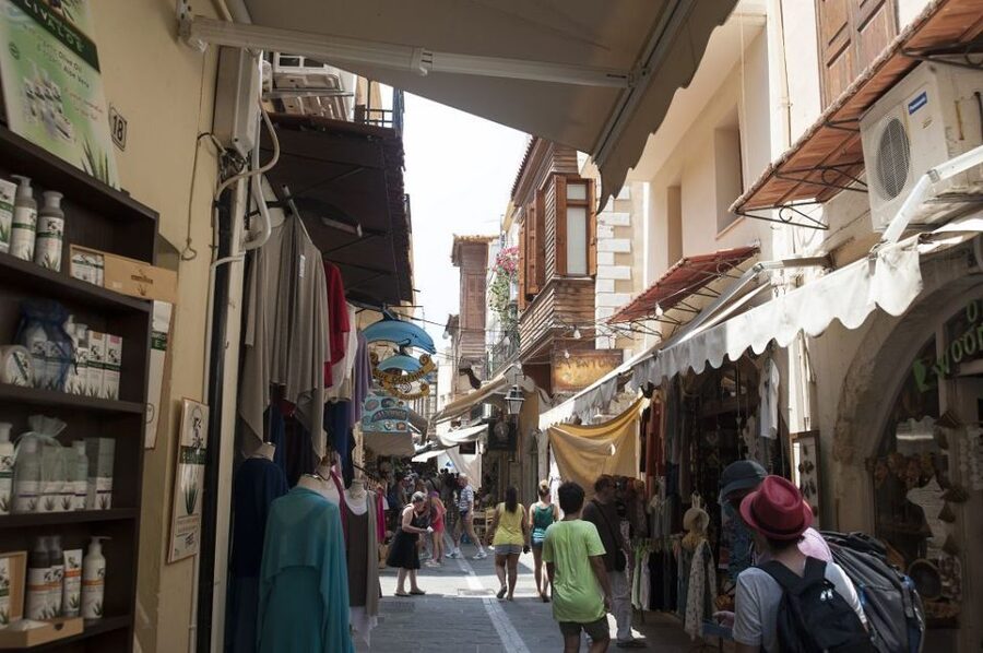 Crete: Chania, Lake Kournas and Rethymno Tour - Is $44 good value?