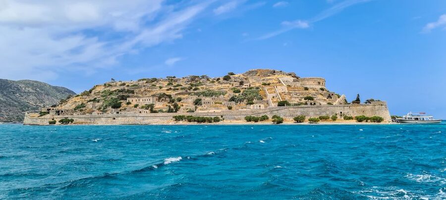 Crete: Day Trip to Agios Nikolaos and Spinalonga Island - Why Spinalonga makes this Crete day trip worthwhile