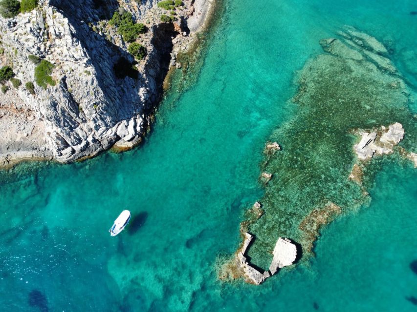 Crete: Fishing & Swimming Boat Cruise with Lunch & Drinks - What to pack for six hours
