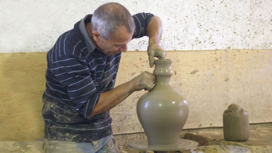 Crete: Full-Day Cretan Wines, Olive Oil, Raki and Food Tour - Skalani and the first taste of Cretan olive oil