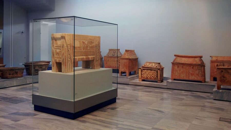 Crete: Knossos E-Ticket with Audio Guide & Optional Museum - Knossos First, Then the Museum