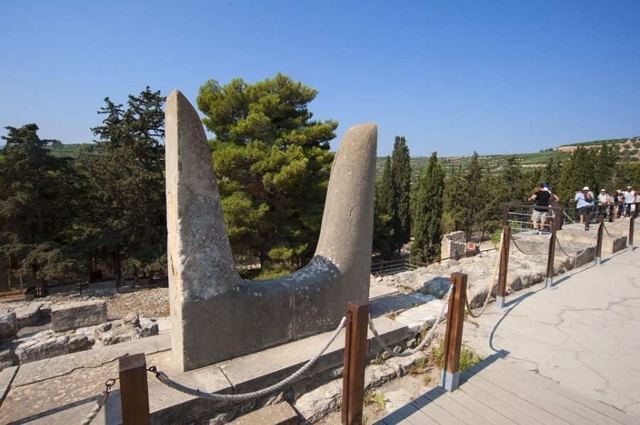 Crete: Knossos Palace and Lassithi Plateau Day Tour - Lassithi Plateau villages, windmills, and mountain views