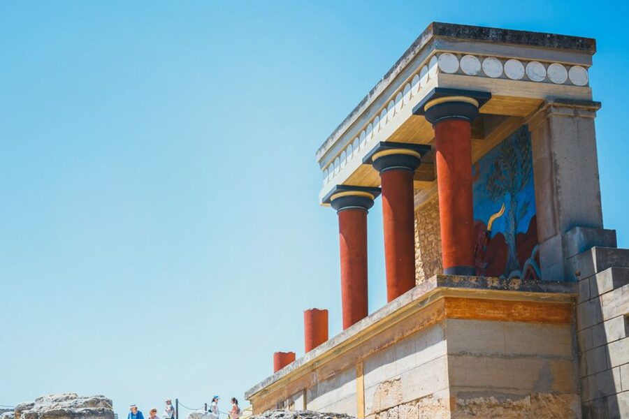 Crete: Palace of Knossos E-Ticket and Audio Guide - Why Knossos deserves your time