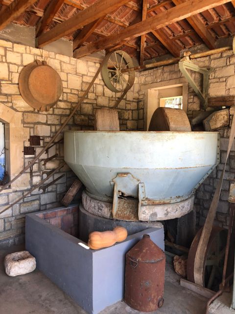 Crete Private Tour: The Secrets of Wine, Olives & Honey - Klados Winery and the taste of Cretan grapes