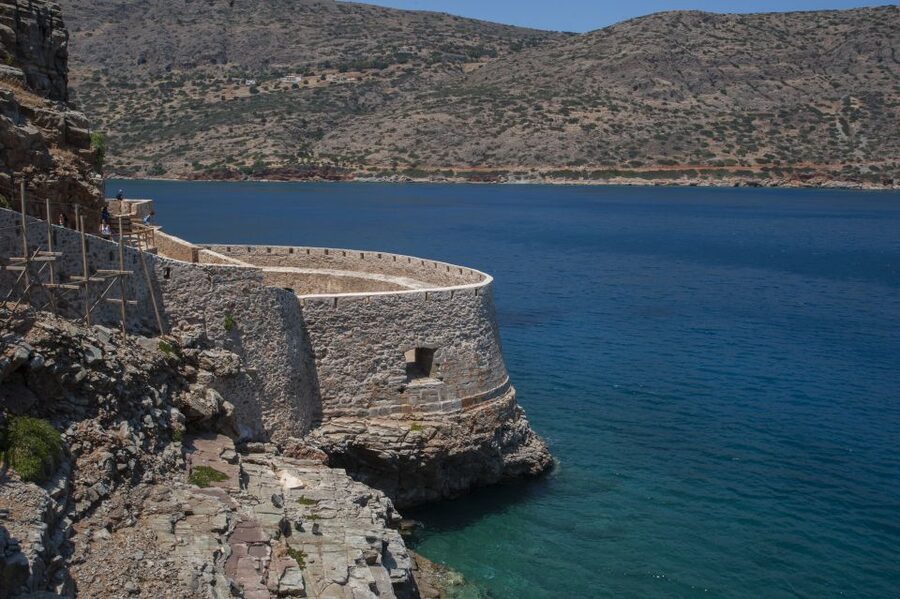 Crete: Spinalonga, Agios Nikolaos and Elounda with BBQ Lunch - What the boat BBQ is really like