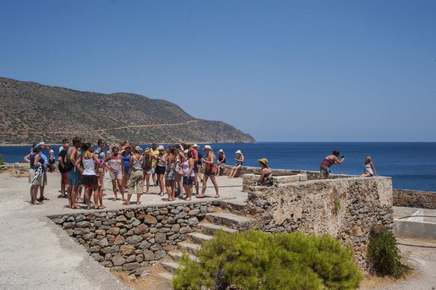 Crete: Spinalonga, Elounda, & Agios Nikolaos Boat Tour & BBQ - Who should book this day out
