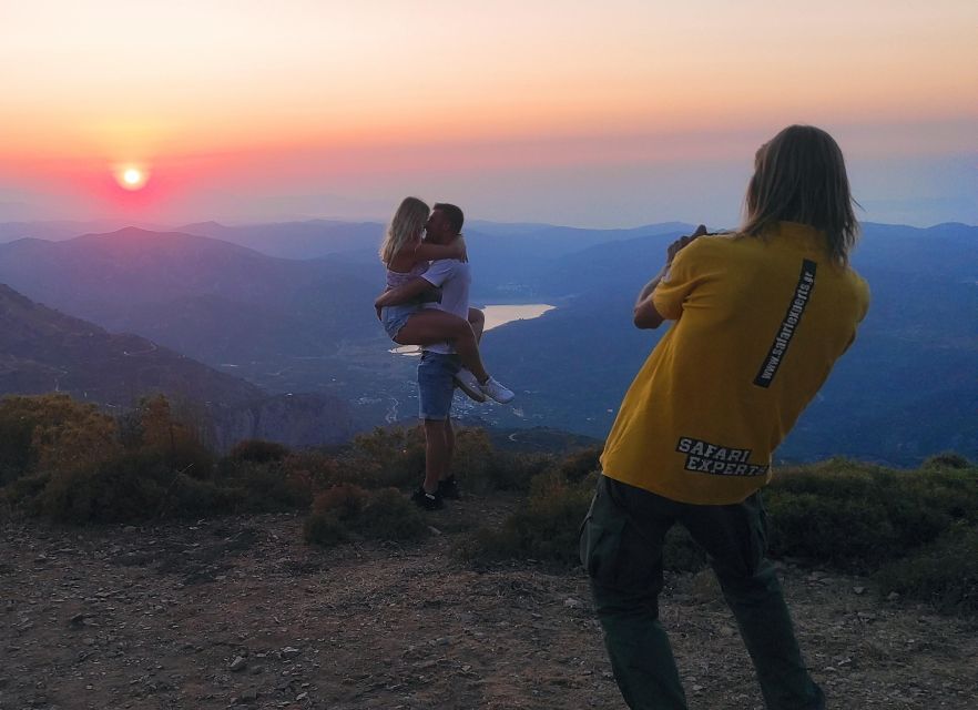Crete: Sunset Safari - Dinner in Malia with wine and water