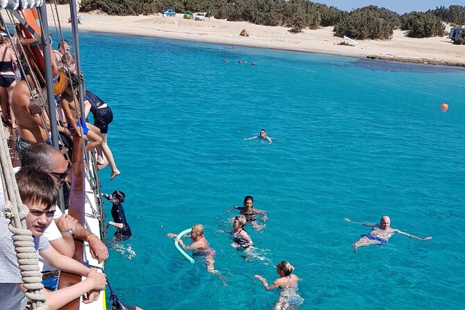 Daily Cruise - Koufonissia & Rina Cave - Who should book this Naxos boat trip?