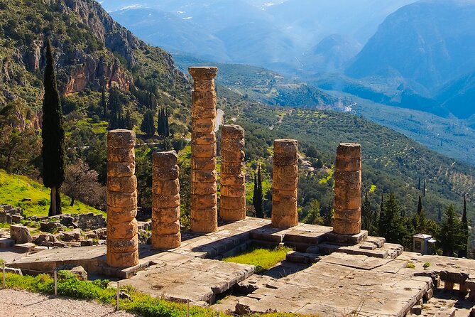 Delphi full day V.R audio guided tour with entry ticket - The morning coach ride from Athens