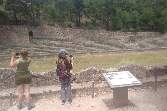Delphi, Thermopylae, Corycian Cave 300 Spartans Tour - The van, group size, and comfort question