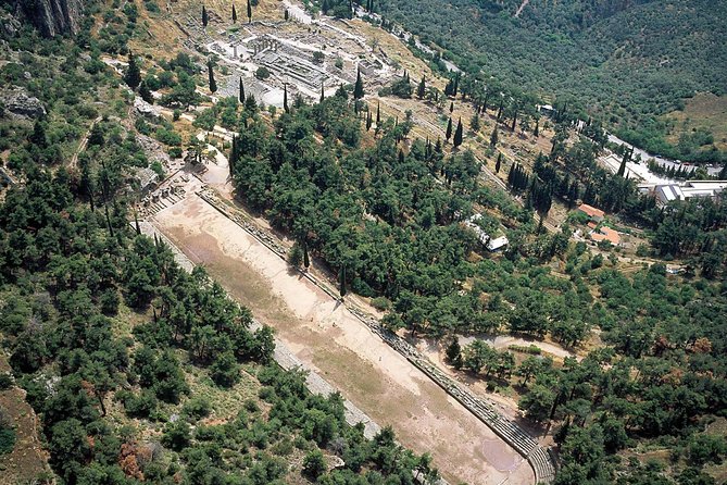 Delphi with Professional English Guide and Transportation - Key points to know before booking