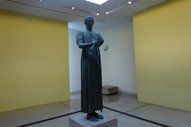 Delphi with Professional English Guide and Transportation - Arachova, a five-minute taste of mountain Greece