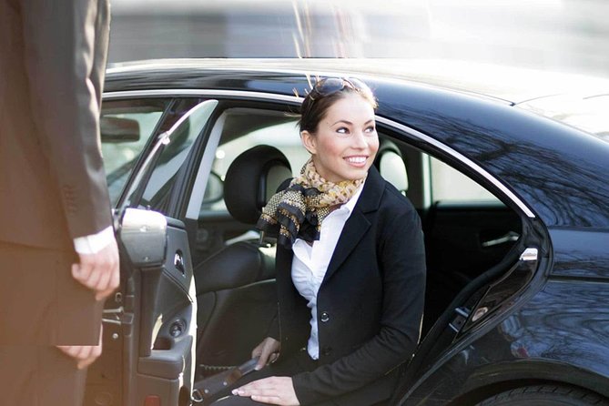 Departure Transfer To Santorini Airport - Who should book this transfer