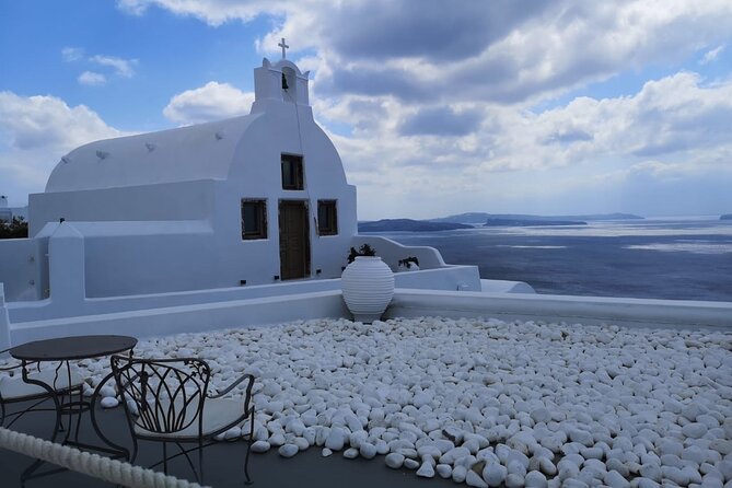 Discover Best Of Santorini with Locals Small Group Half Day Tour - Why this half-day tour works for first-time visitors