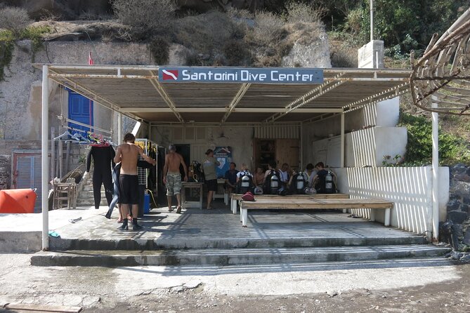 Discover Scuba Diving in the Caldera of the Volcano in Santorini - Timing your day around the flight rule