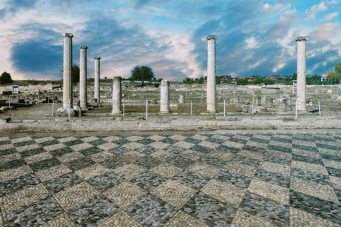 Discover Vergina and Pella: Day Trip to Macedonian Kingdom - The New Museum of Aigai and its royal collection