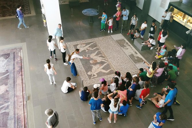 Discover Vergina and Pella: Day Trip to Macedonian Kingdom - Pace, comfort, and the small practical details