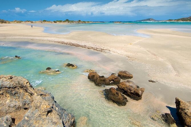 Elafonissi Beach Tour from Chania with stop in Elos Village - What the pink sand really looks like