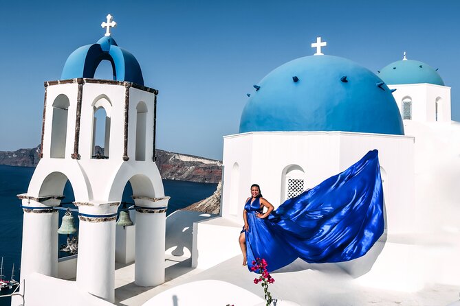 Exclusive Santorini Flying Dress Photoshoot with Pickup - What you receive after the session
