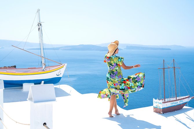 Explore Santorini with a Local Private Driver - Key points to know before you book