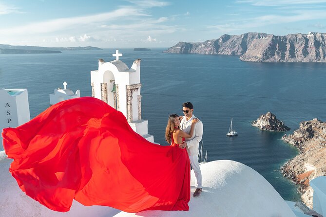 Flying Dress Photo © Photoshoot in Santorini: Express Package - Meeting in Imerovigli for a short, focused session