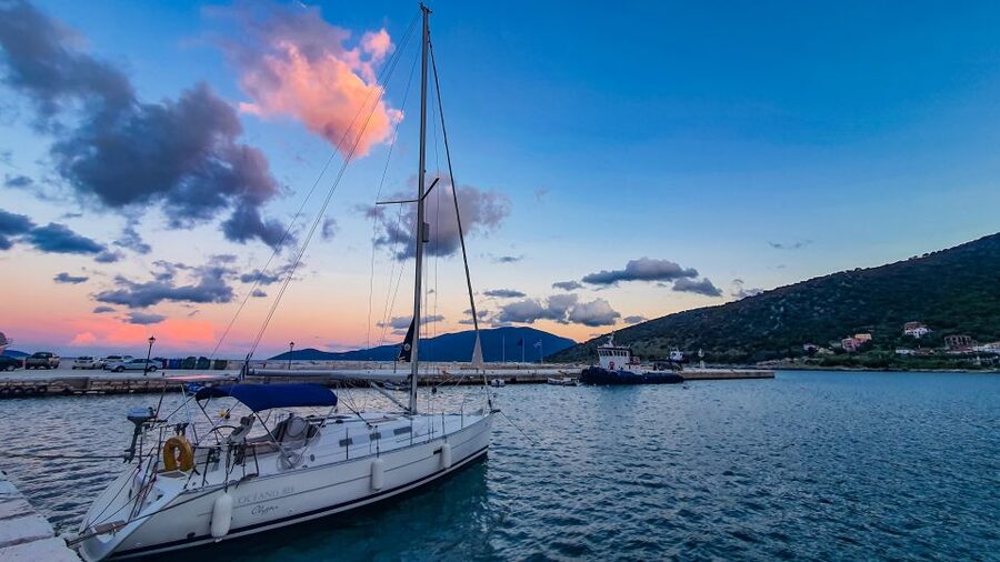 From Agia Efimia: All Inclusive Sailing Day Trip to Ithaca - Lunch by the water at Lygia-Pera Pigadi