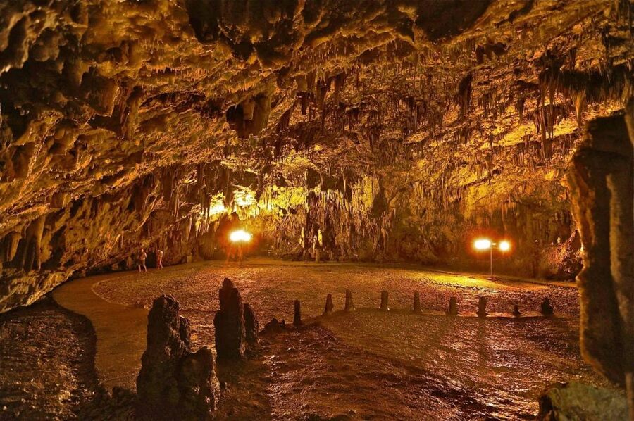 From Argostoli: Melissani Lake & Drogarati Caves Tour - Should you book the Melissani and Drogarati tour?