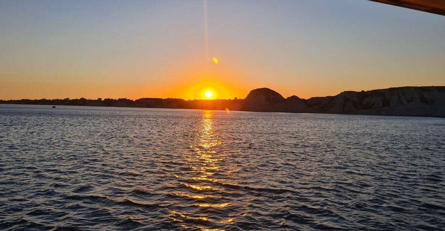 From Argostoli: Vardiani Island Sunset Cruise & Greek Meze - Who will enjoy this cruise most