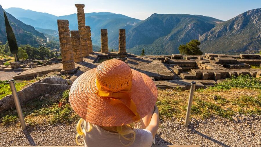 From Athens: 3 Days in Meteora & Delphi with Tours & Hotel - The public bus back to Athens