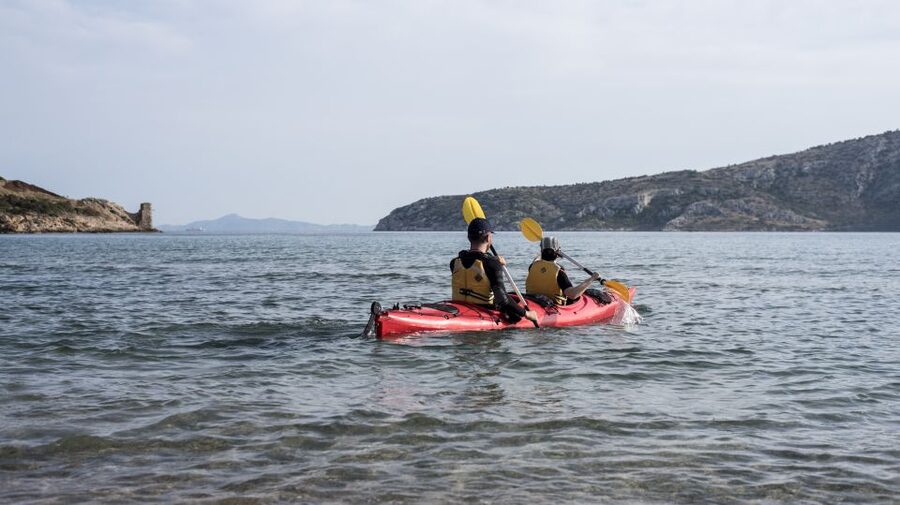 From Athens: Cape Sounion Guided Kayaking Tour with Lunch - Why kayaking is the right way to reach Cape Sounion
