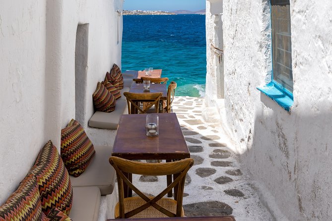 From Athens: Day Tour to Mykonos - Group size and guide quality