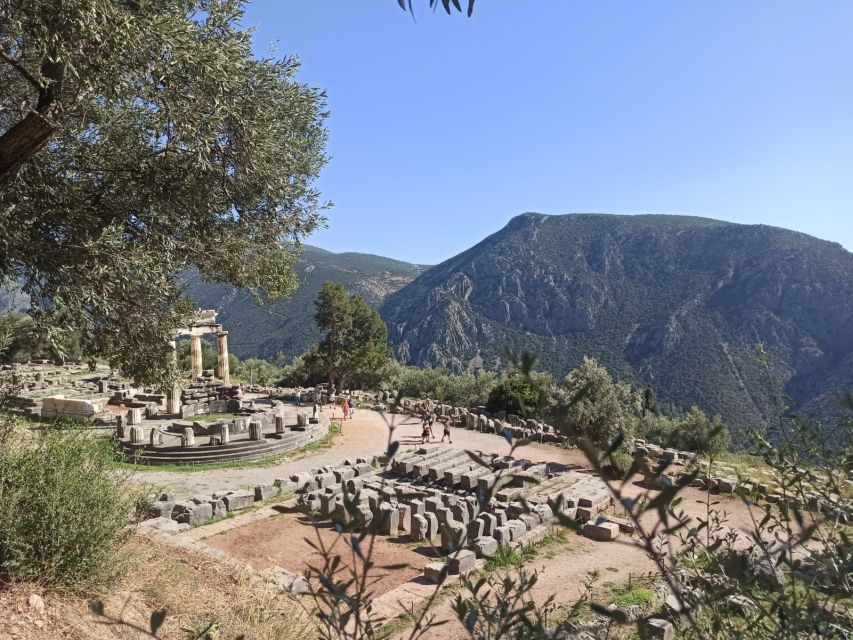 From Athens: Delphi Full Day V.R. Audio Guided Tour - Why Delphi makes a rewarding day from Athens