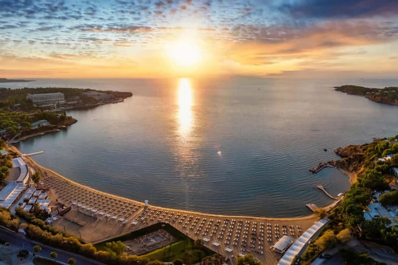 From Athens: Lake Vouliagmeni Spa & Temple of Poseidon Tour - The driver makes the biggest difference