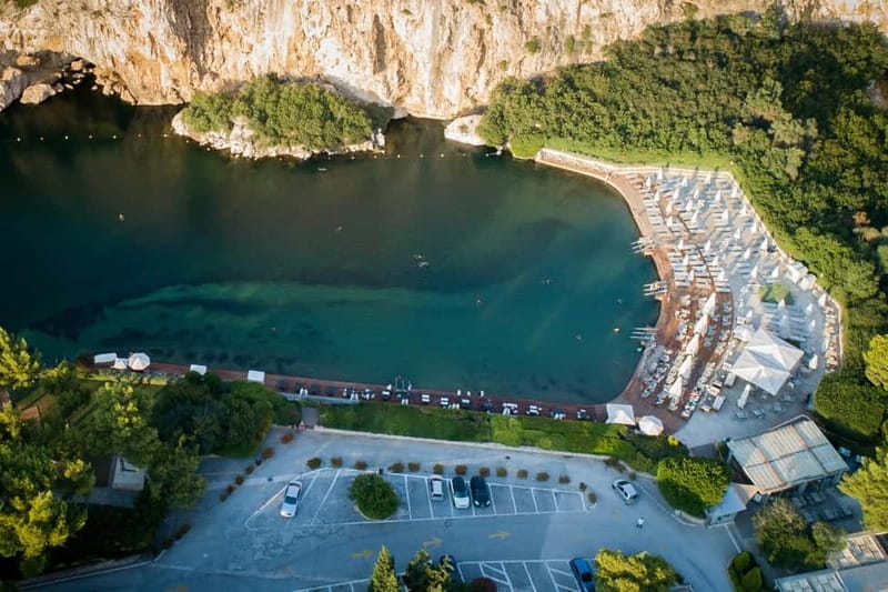 From Athens: Lake Vouliagmeni Spa & Temple of Poseidon Tour - Who should book this experience